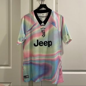 Juventus Limited Edition "EA SPORTS Jersey"